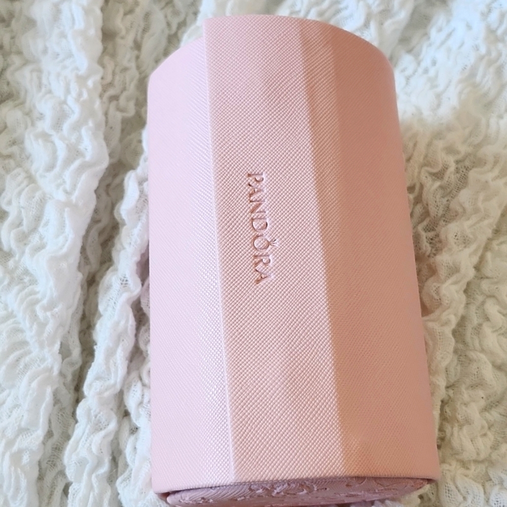 Pandora pink jewelry box